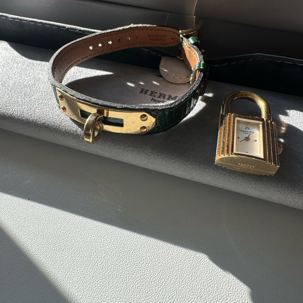 Exquisite Hermès Kelly Watch Bracelet in green Croc leather🐊 - Picture 12 of 16